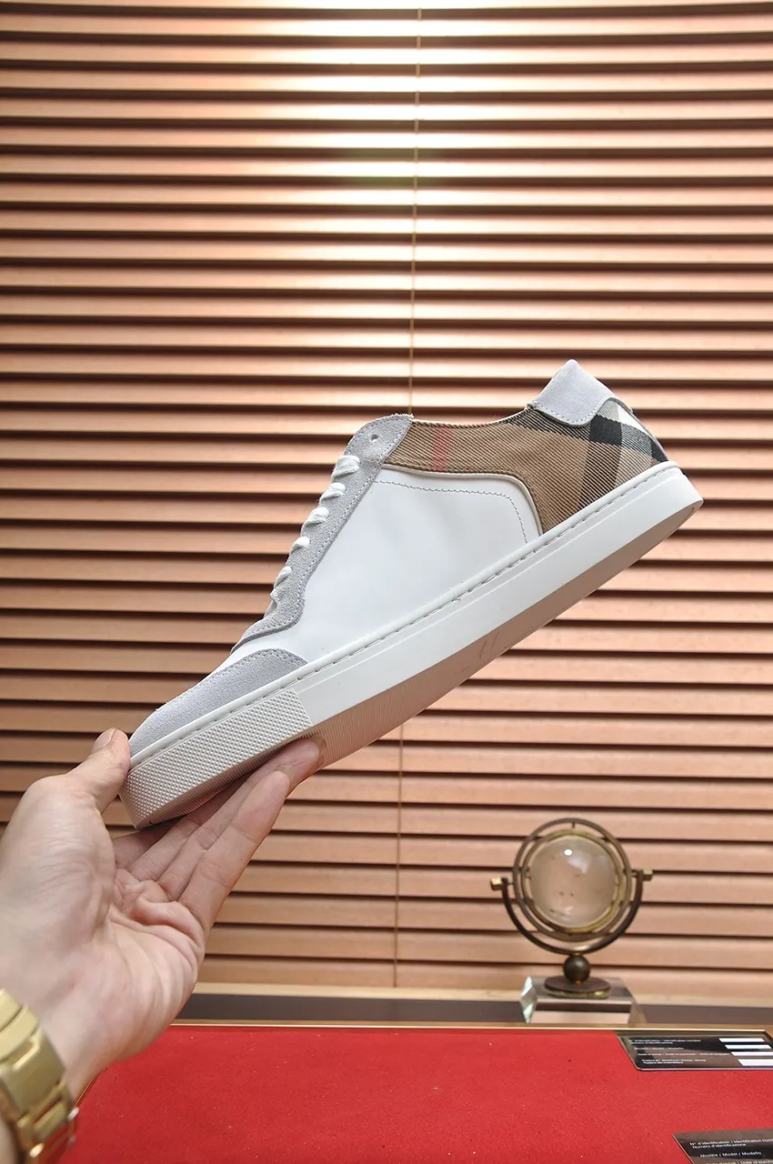 Men's shoes💰480💶[Burberry] (cowhide lining) classic low-top sneakers｜Imported cowhide with classic plaid fabric｜Cow leather lining｜Original outsole｜Fine workmanship and comfortable to wear Size: 38-44 (customized at 45)